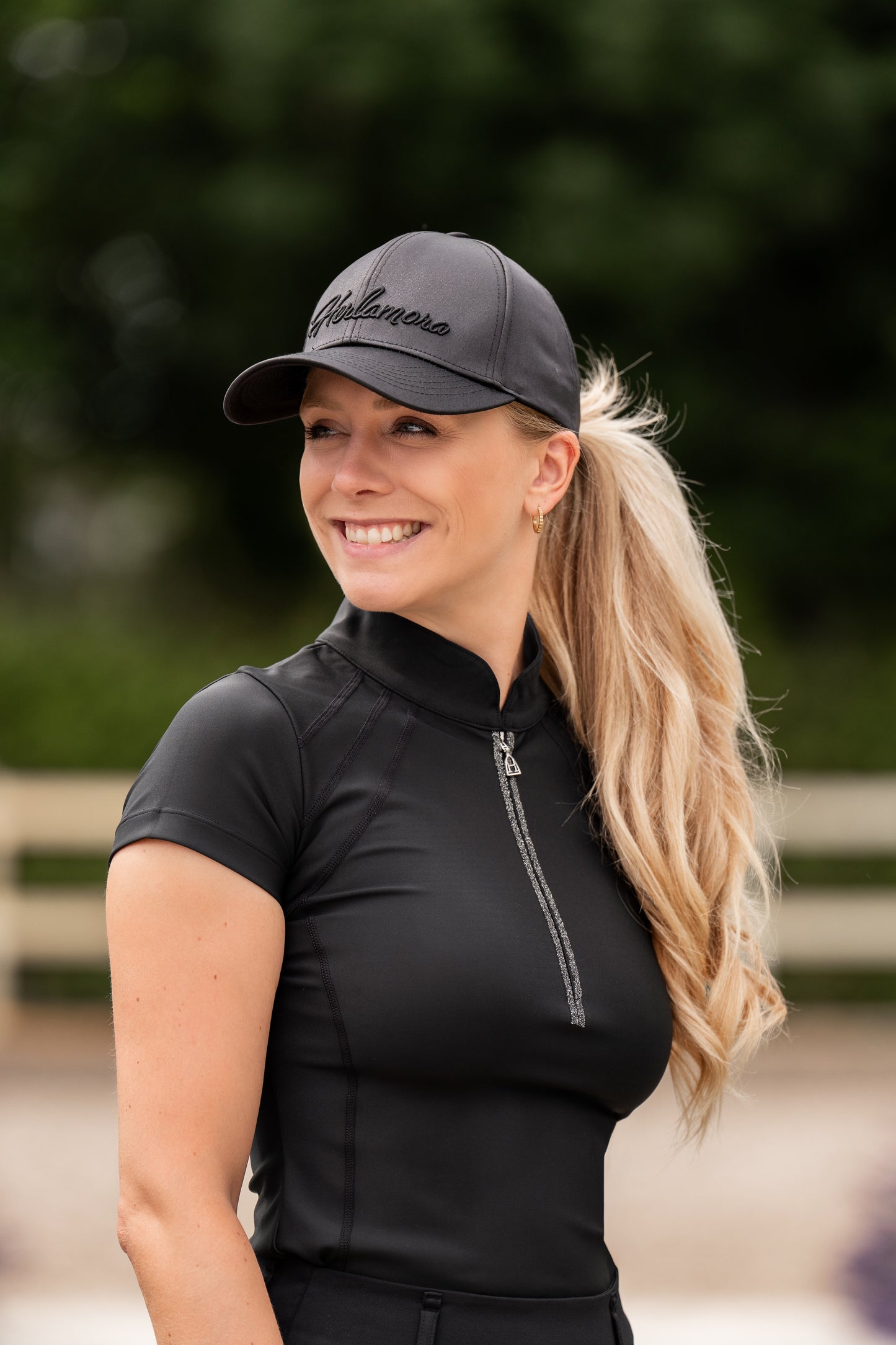 Cap Shiny (Black)
