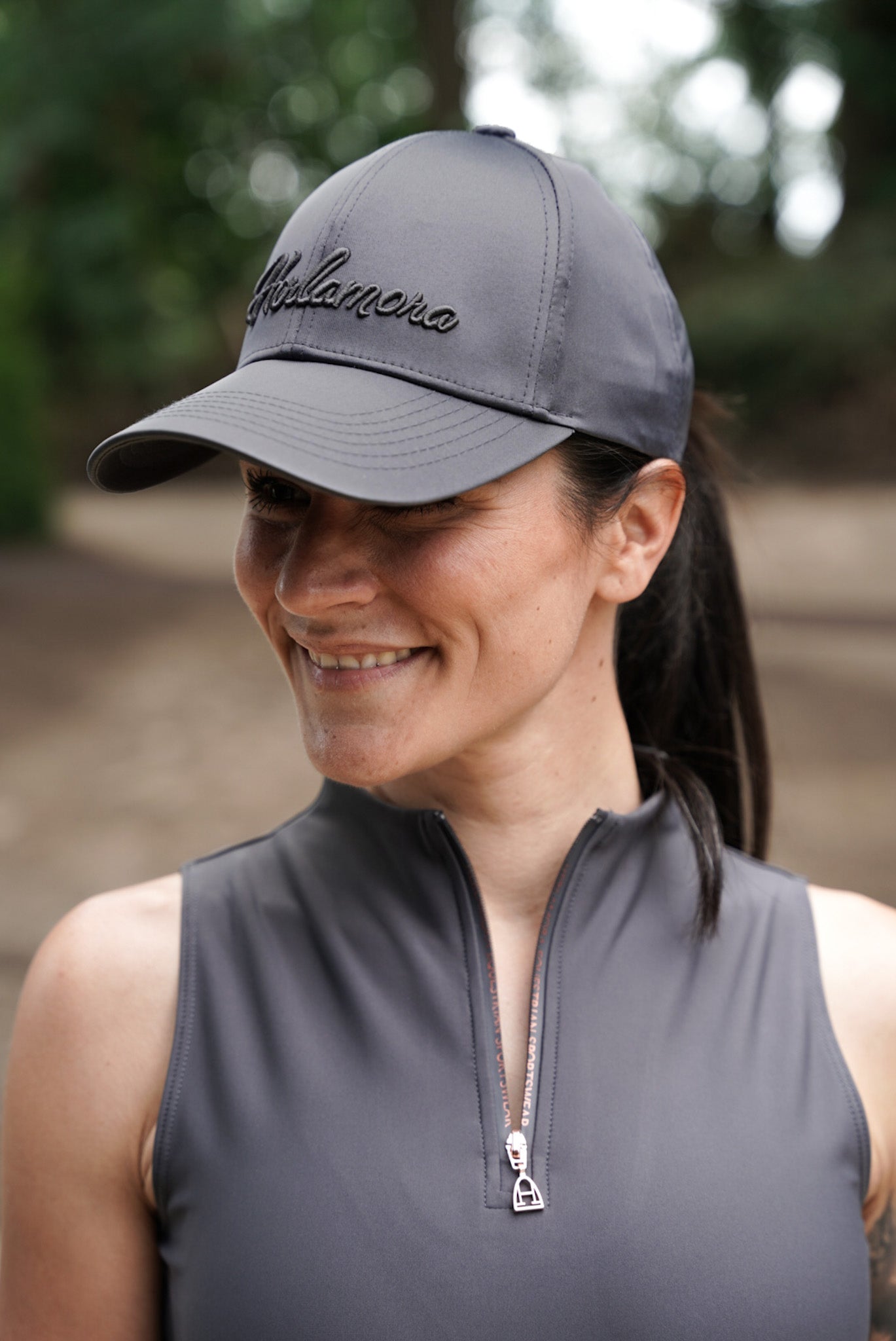 Cap Shiny (Gray)