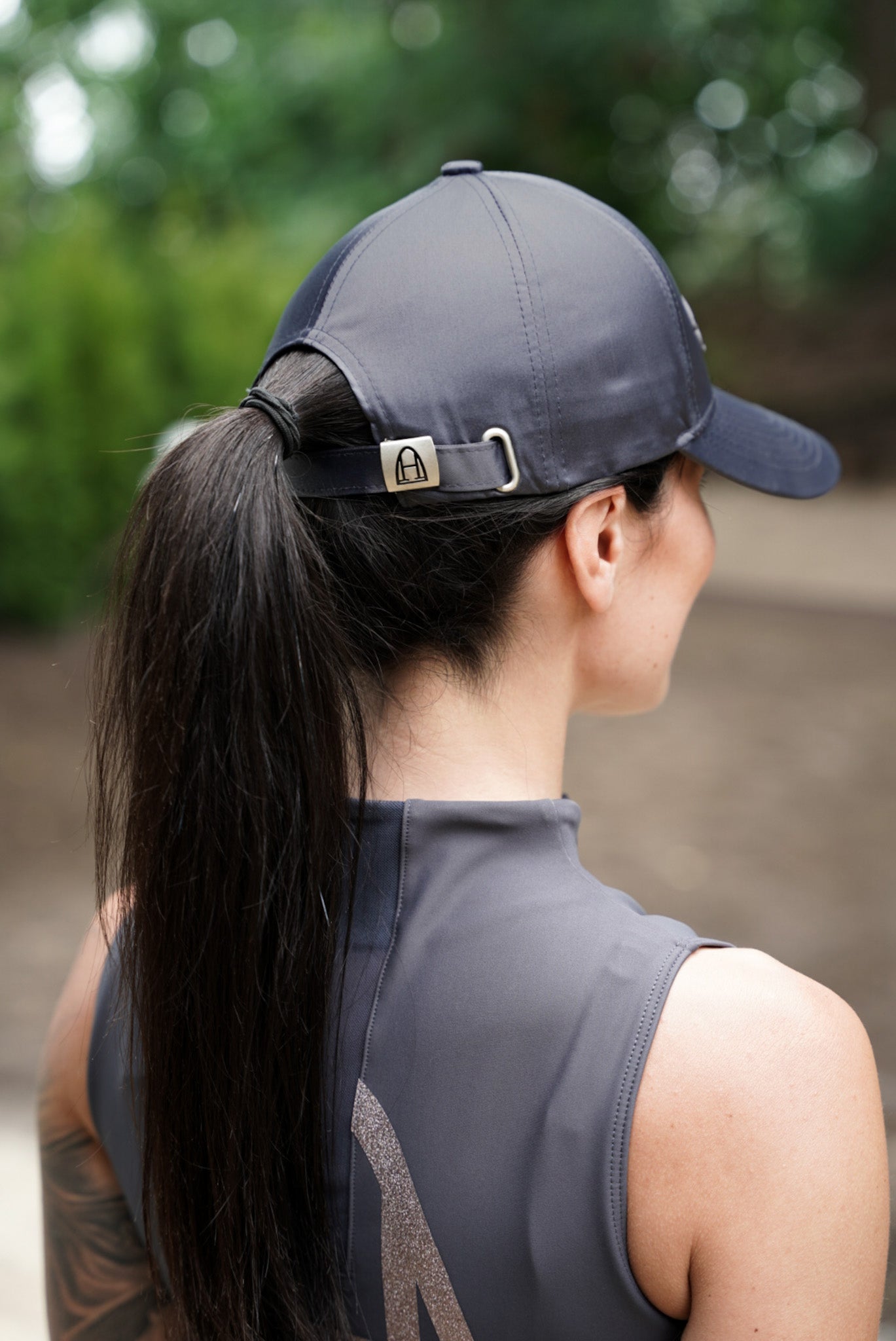 Cap Shiny (Gray)