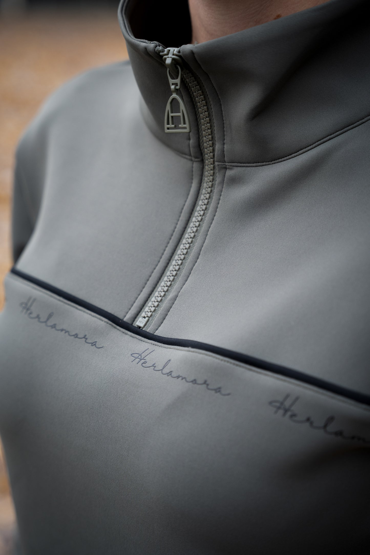 Pullover (Oliv/Black)