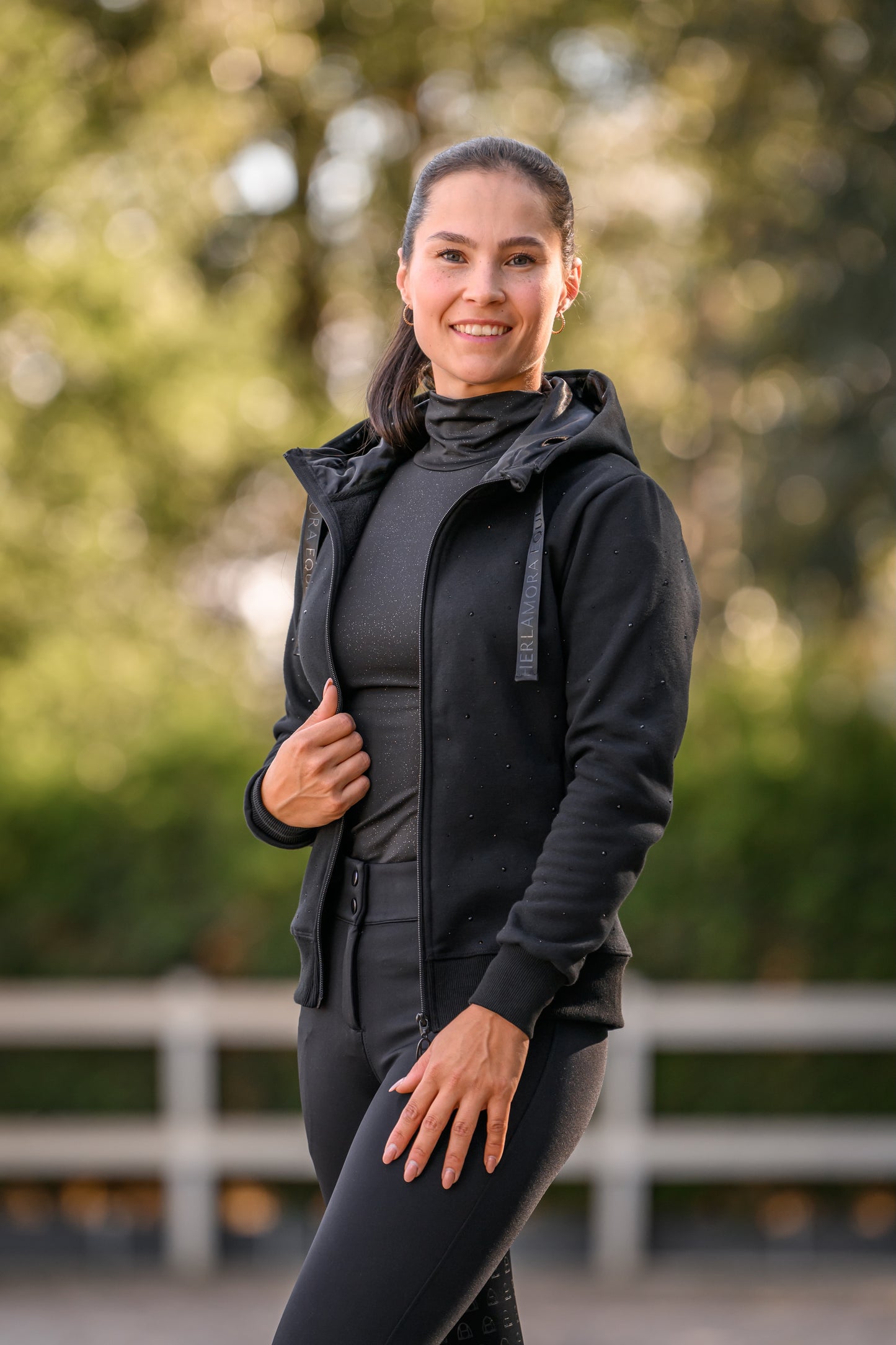 Aveline Rhinestone Jacke (Black)