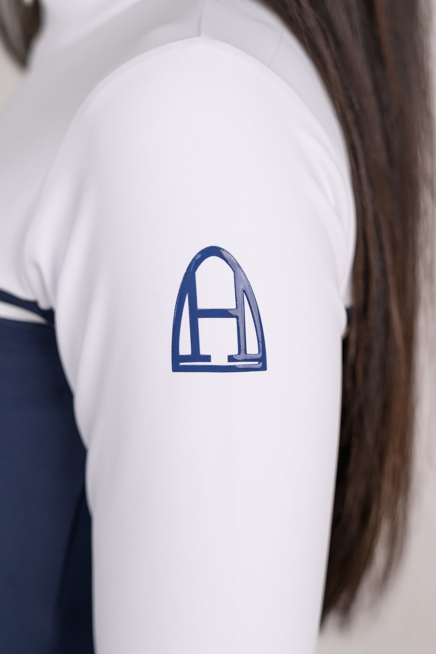 Bicolor Longsleeve (White | Navy)