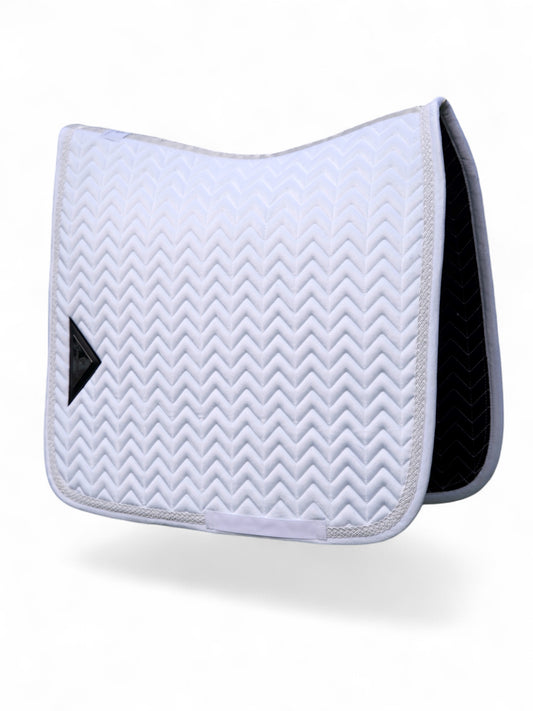 Velvet Schabracke (White)